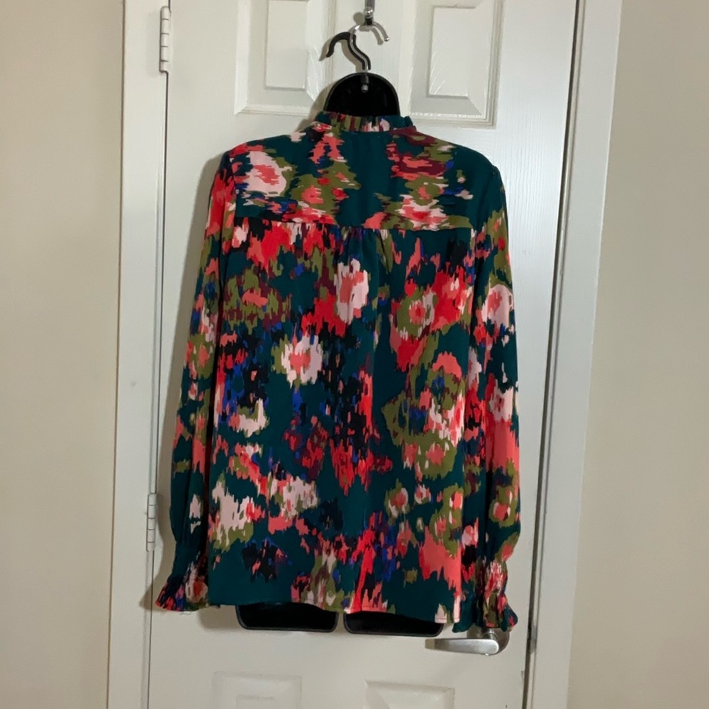 Floral Print Women's Blouse - Picture 2 of 6